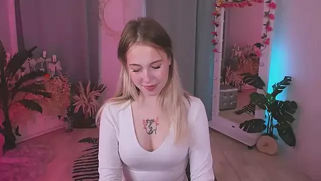 Entertain your itch for girls livestreamers with our collection of stunning models, skilled in the art of temptation and delight.