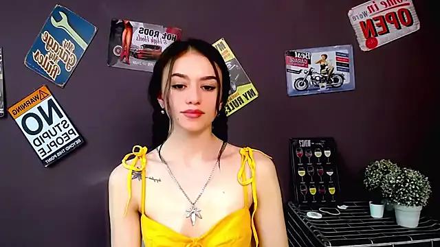 Entertain your itch for girls livestreamers with our collection of stunning models, skilled in the art of temptation and delight.