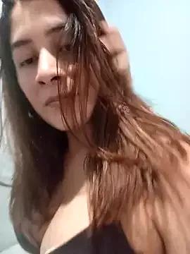 Lara_Asher from StripChat is Freechat