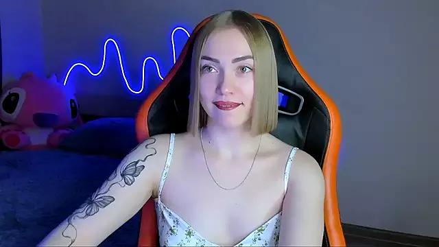 Entertain your itch for girls livestreamers with our collection of stunning models, skilled in the art of temptation and delight.