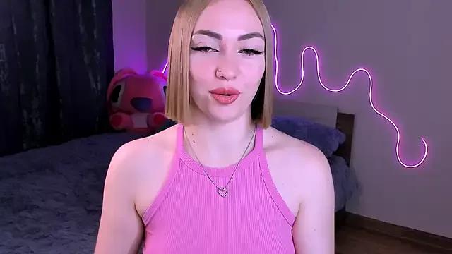 LaraKrein_lk from StripChat is Freechat