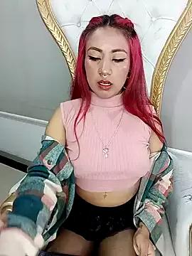 Entertain your itch for girls livestreamers with our collection of stunning models, skilled in the art of temptation and delight.