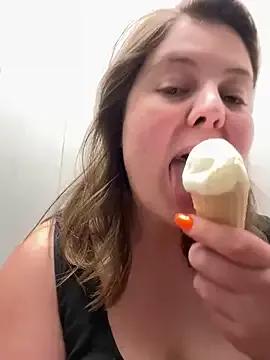 Lars-Lola from StripChat is Freechat