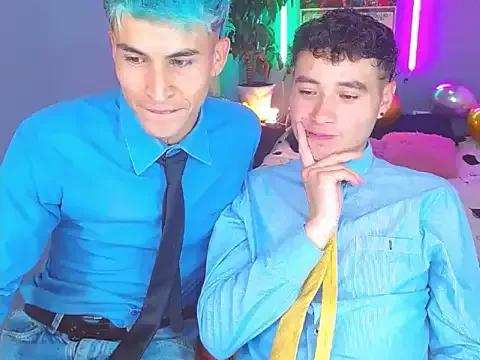 Latin_boysxxxx from StripChat is Freechat