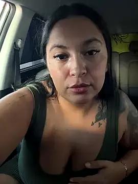 latina_curvy22 from StripChat is Freechat