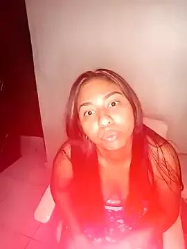 laura_hotx from StripChat is Freechat