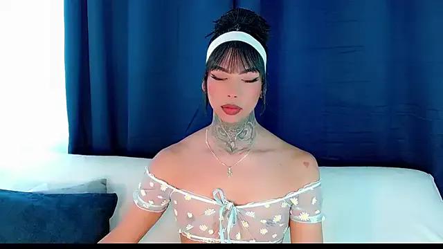 Entertain your itch for girls livestreamers with our collection of stunning models, skilled in the art of temptation and delight.