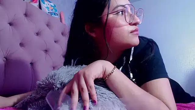 Entertain your itch for girls livestreamers with our collection of stunning models, skilled in the art of temptation and delight.
