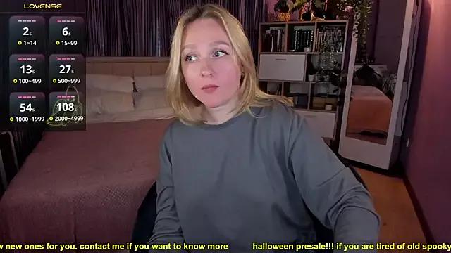 Lazy_Lady from StripChat is Freechat