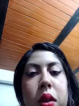 leah_passion from StripChat is Freechat