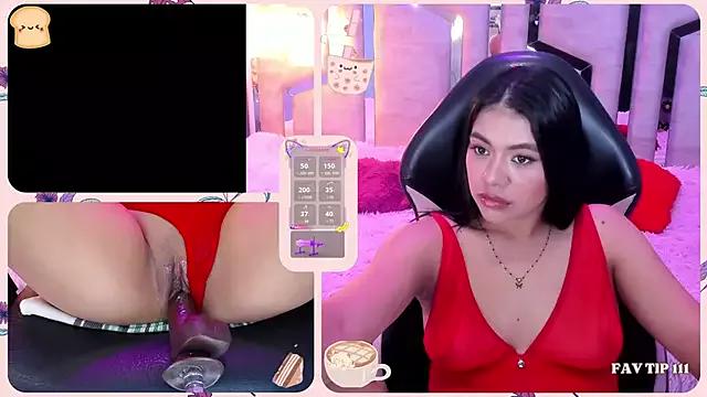 Entertain your itch for girls livestreamers with our collection of stunning models, skilled in the art of temptation and delight.