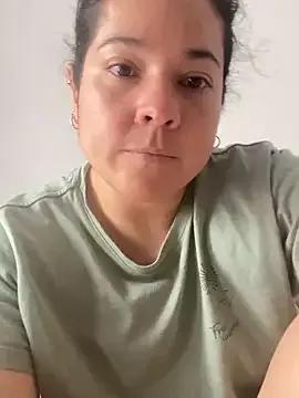 leiablack from StripChat is Freechat