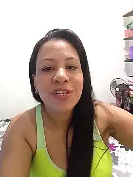 LeilaTaylor from StripChat is Freechat