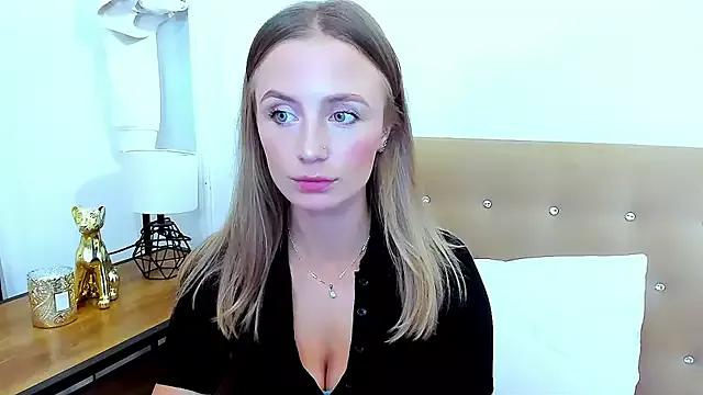 Entertain your itch for girls livestreamers with our collection of stunning models, skilled in the art of temptation and delight.