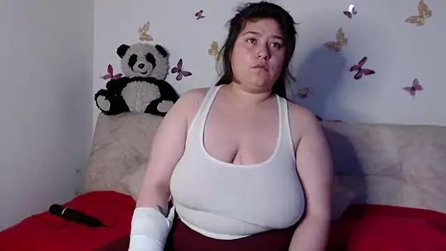LennaTurnerr from StripChat is Freechat