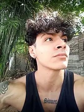 Leo_santoro from StripChat is Freechat