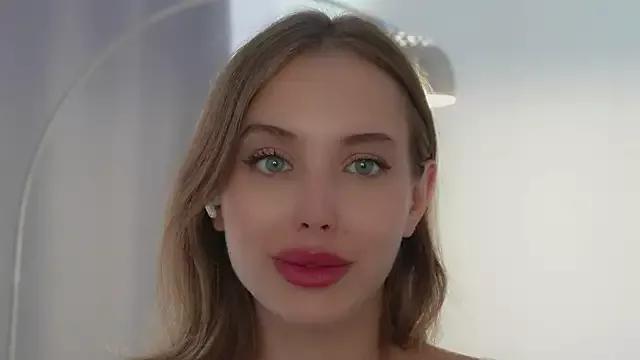 Entertain your itch for girls livestreamers with our collection of stunning models, skilled in the art of temptation and delight.