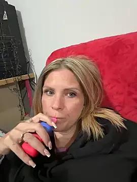 Lexi-Lux-X from StripChat is Freechat