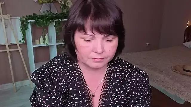 Lia_Lunar from StripChat is Freechat