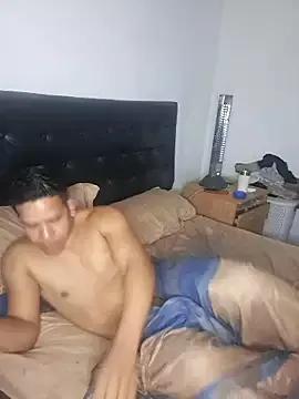 liamlara from StripChat is Freechat