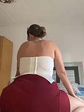 liaStorm from StripChat is Freechat