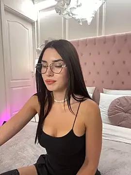 Entertain your itch for girls livestreamers with our collection of stunning models, skilled in the art of temptation and delight.