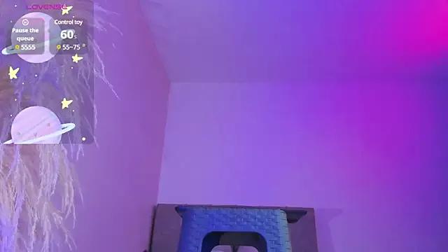 Photos of liiamluna_ from StripChat is Freechat