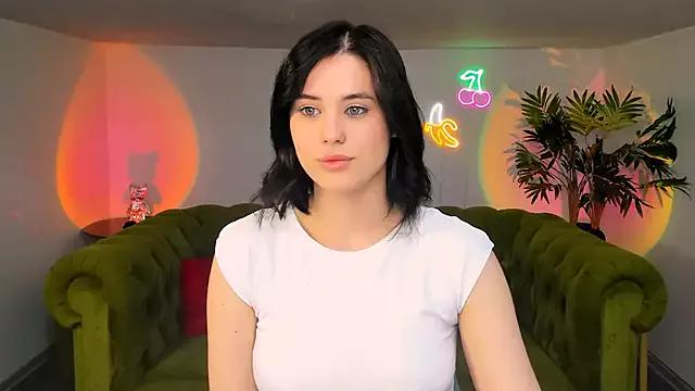 Entertain your itch for girls livestreamers with our collection of stunning models, skilled in the art of temptation and delight.
