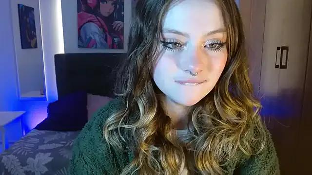 Lil_bela from StripChat is Freechat