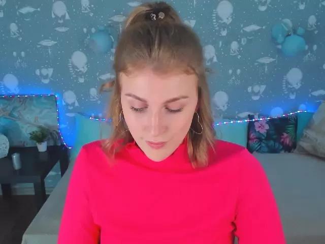 LilaBright from StripChat