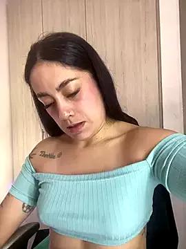 liladiamond_ from StripChat is Freechat