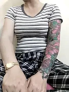 Lili_susi from StripChat is Freechat