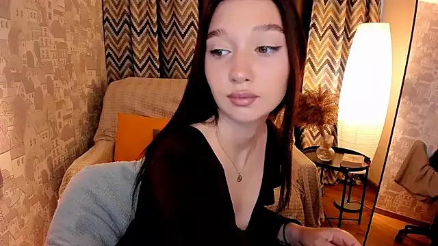 LilianDestiny from StripChat is Freechat