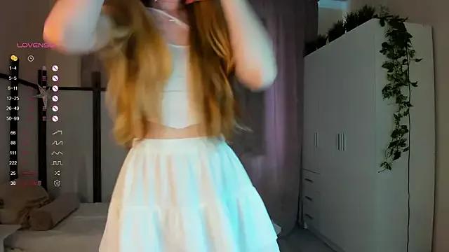 LilianHeart from StripChat is Freechat
