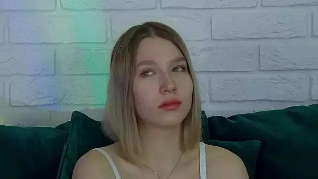 Entertain your itch for girls livestreamers with our collection of stunning models, skilled in the art of temptation and delight.