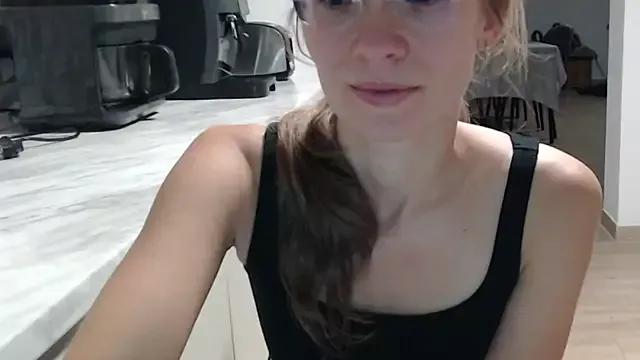 LillyDream2 from StripChat is Freechat
