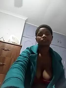 Lilmisafrica25 from StripChat is Freechat