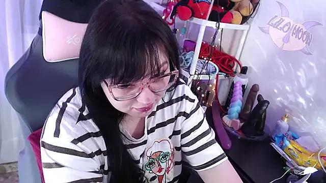 Entertain your itch for girls livestreamers with our collection of stunning models, skilled in the art of temptation and delight.