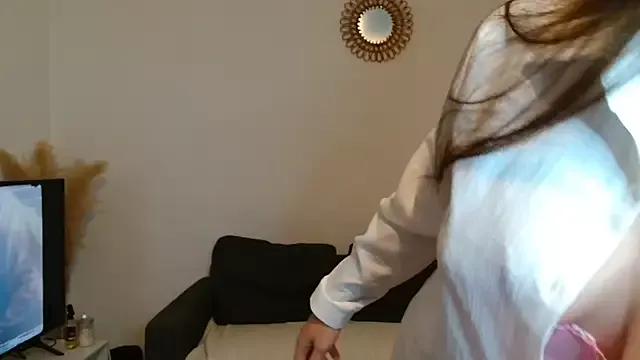 Photos of liloush__ from StripChat is Freechat