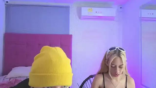 lily_Bliss from StripChat is Freechat