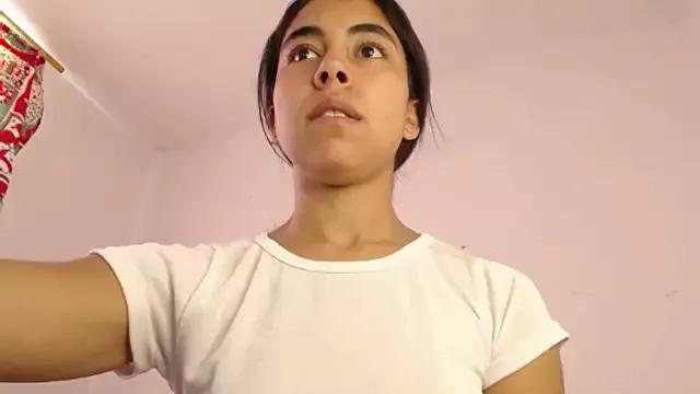 lily_robertss_ from StripChat is Freechat