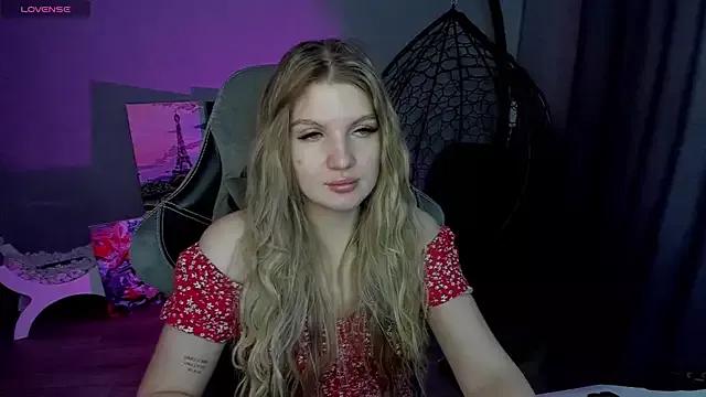 Entertain your itch for girls livestreamers with our collection of stunning models, skilled in the art of temptation and delight.
