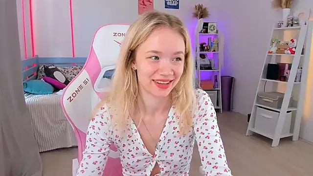 Entertain your itch for girls livestreamers with our collection of stunning models, skilled in the art of temptation and delight.