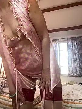 lilybloomfield from StripChat is Freechat