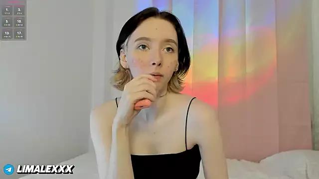 Entertain your itch for girls livestreamers with our collection of stunning models, skilled in the art of temptation and delight.