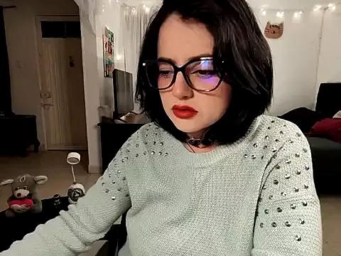 Lin-cute from StripChat is Freechat