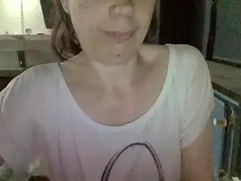 Lina_Belge from StripChat is Freechat
