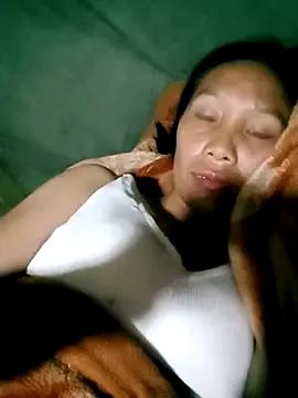 Lisa_pusy from StripChat is Freechat