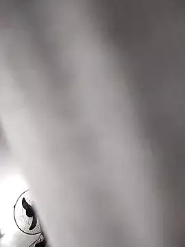 LisaaSEXXY from StripChat is Freechat