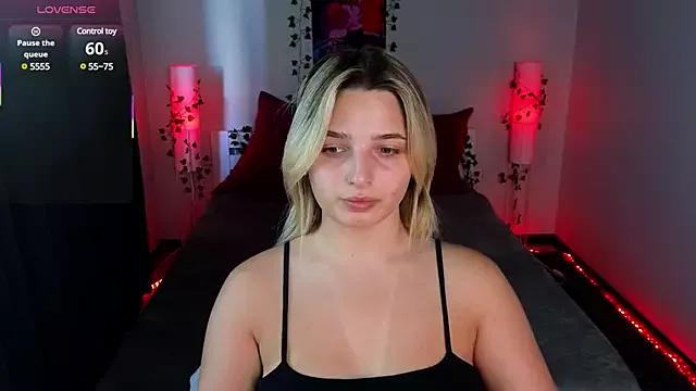 LisaBenner from StripChat is Freechat
